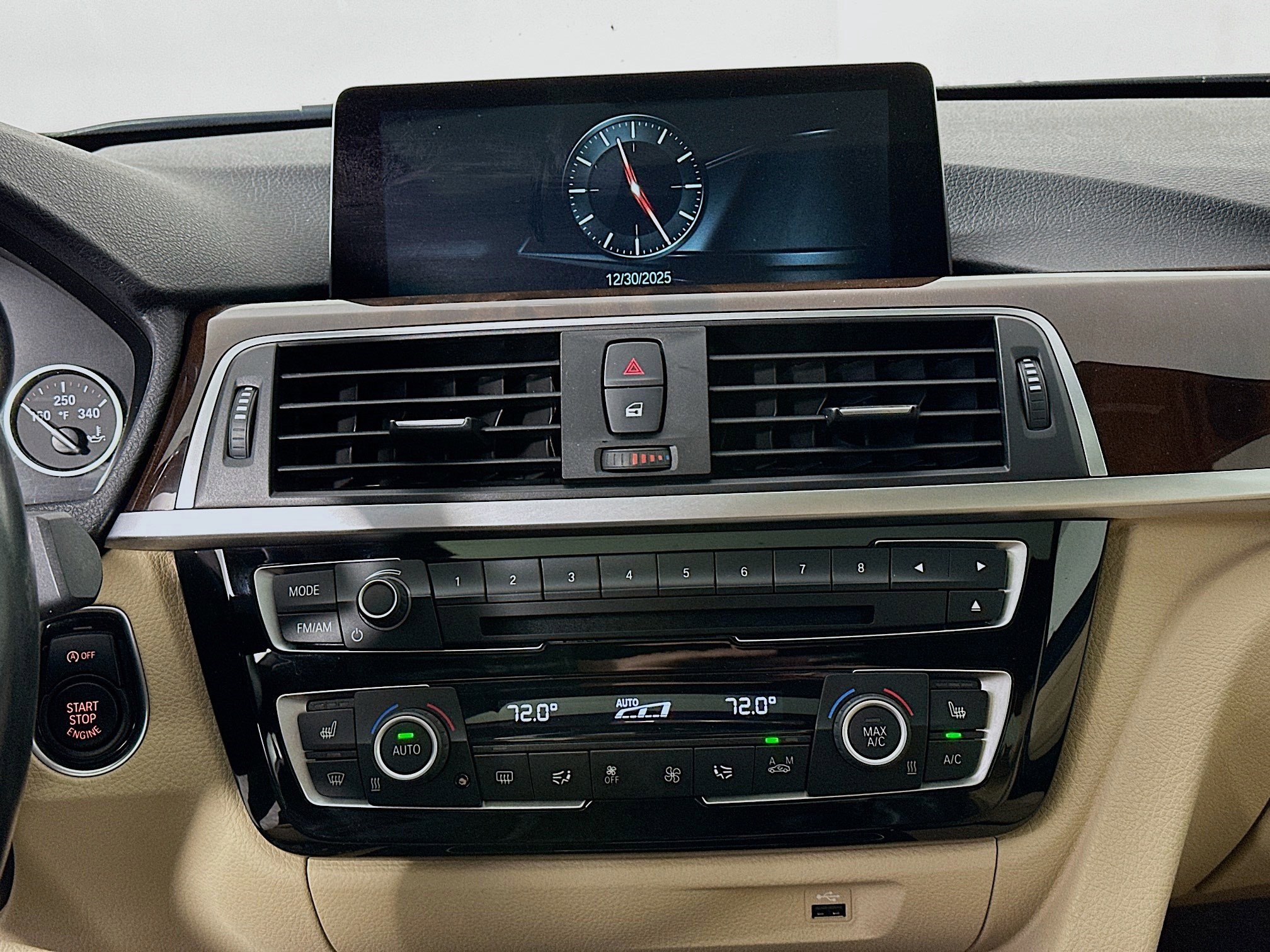 Used 2017 BMW 340i xDrive Sedan image 14