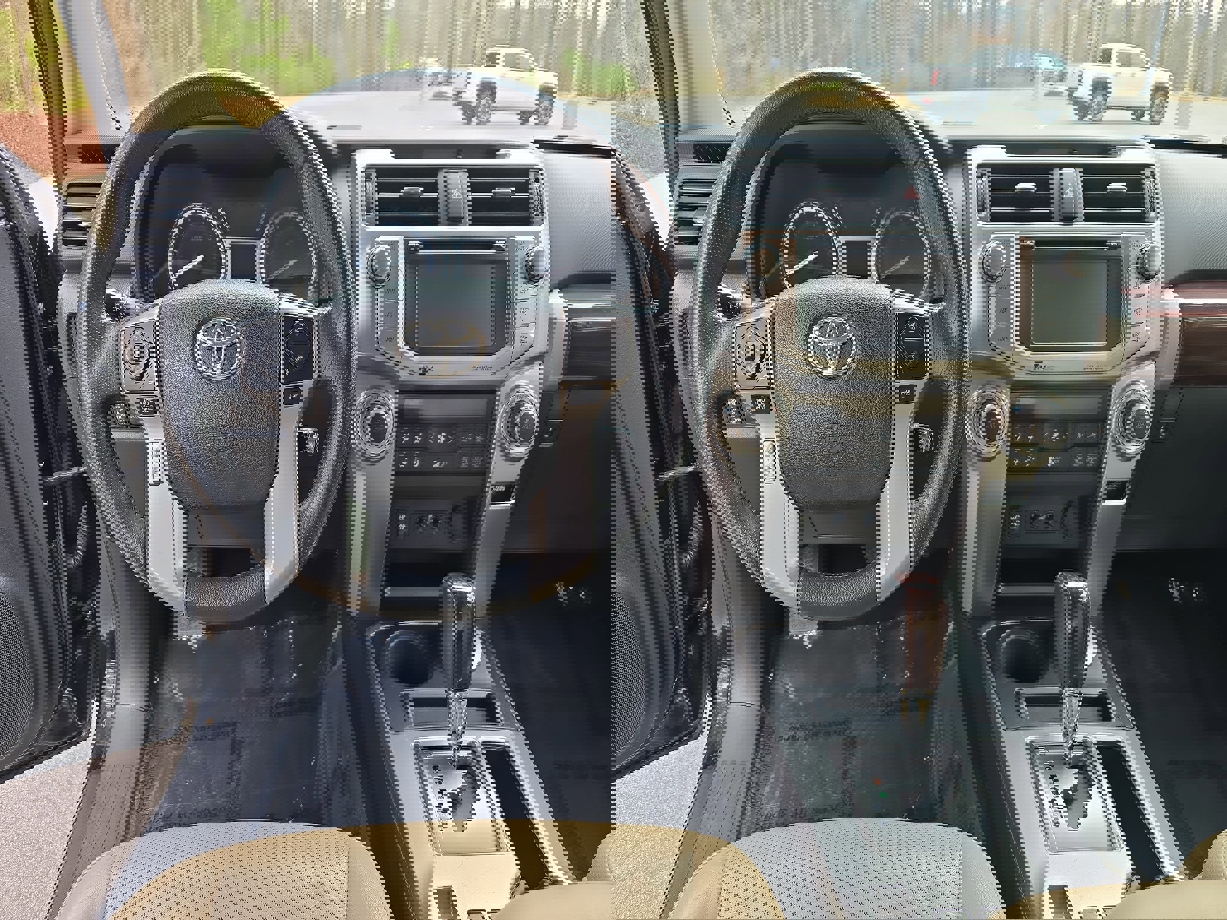 Used 2017 Toyota 4Runner Limited image 18