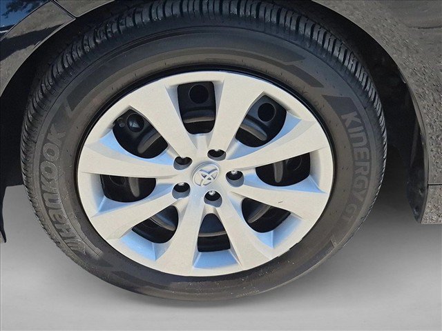 Used 2024 Toyota Corolla LE FWD image 22
