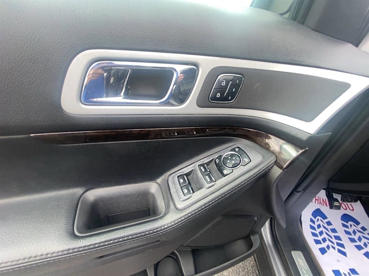 Used 2014 Ford Explorer Limited FWD image 13