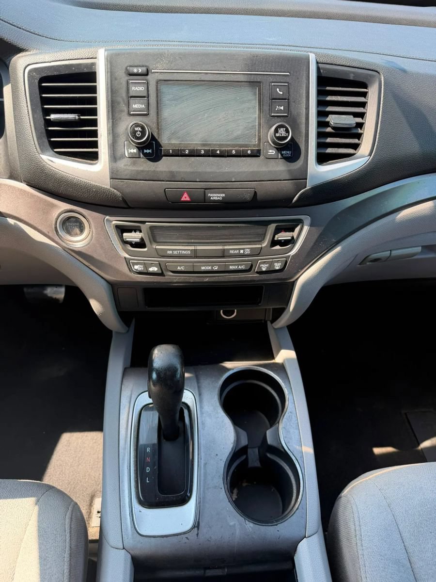Used 2018 Honda Pilot LX image 13