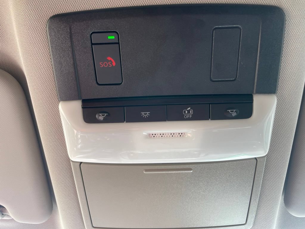 Used 2023 Nissan Rogue SV FWD image 24