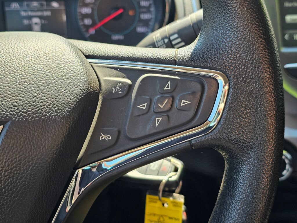 Used 2017 Chevrolet Cruze LT FWD image 26