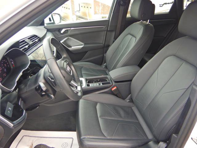 Used 2025 Audi Q3 2.0T Premium image 12