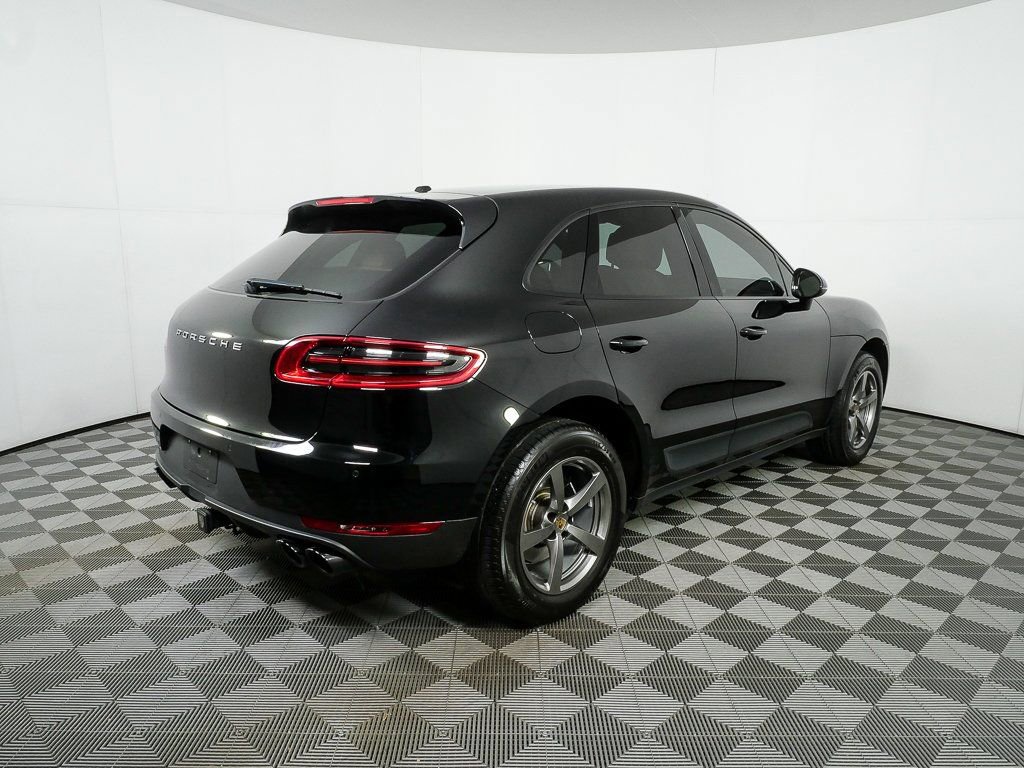 Used 2017 Porsche Macan AWD image 28