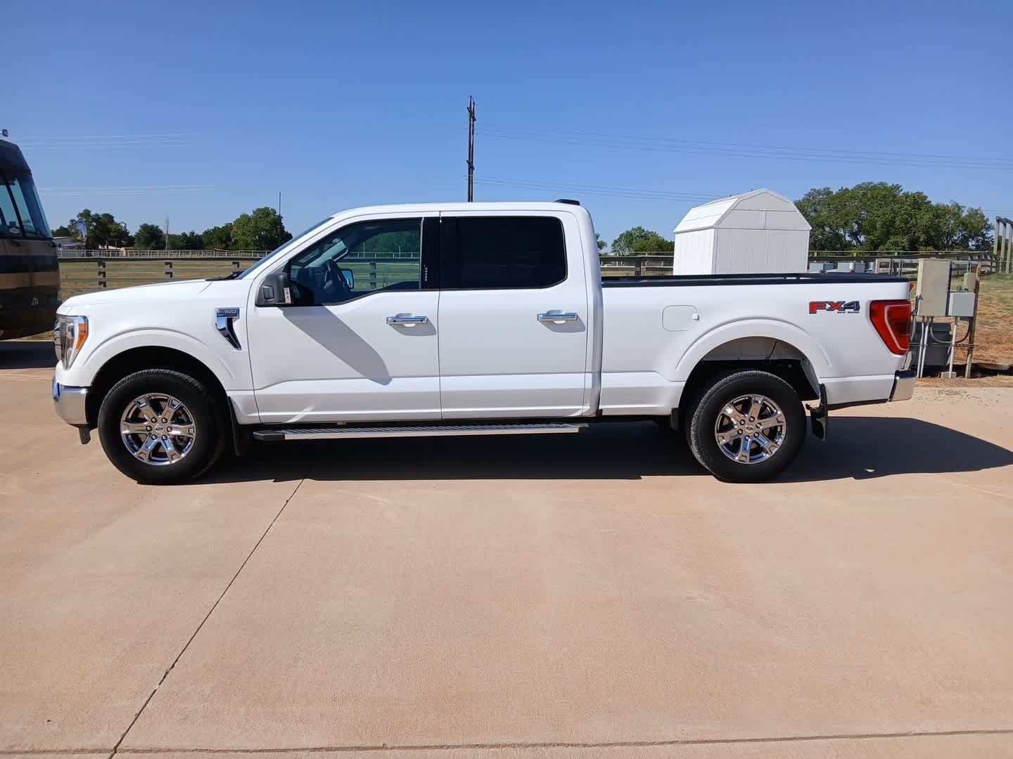 Used 2023 Ford F150 XLT w/ Equipment Group 302A High AWD/4WD image 2