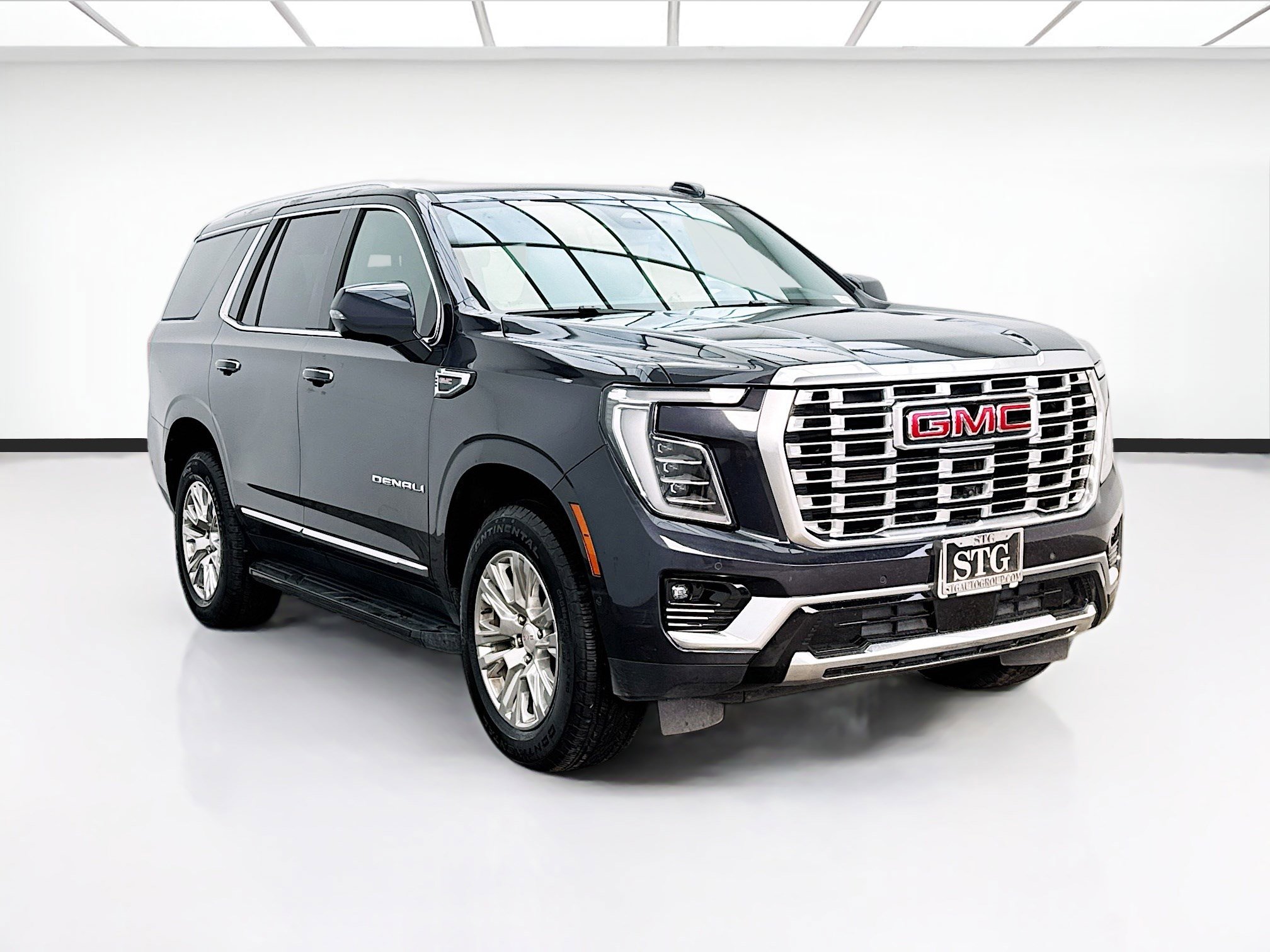 Used 2025 GMC Yukon Denali image 3