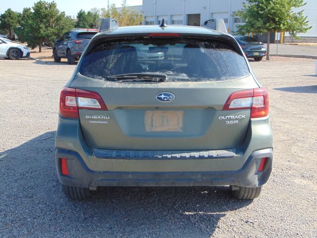 Used 2018 Subaru Outback 3.6R Limited AWD/4WD image 5