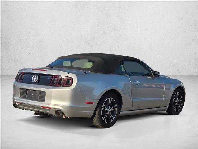 Used 2014 Ford Mustang Premium image 5