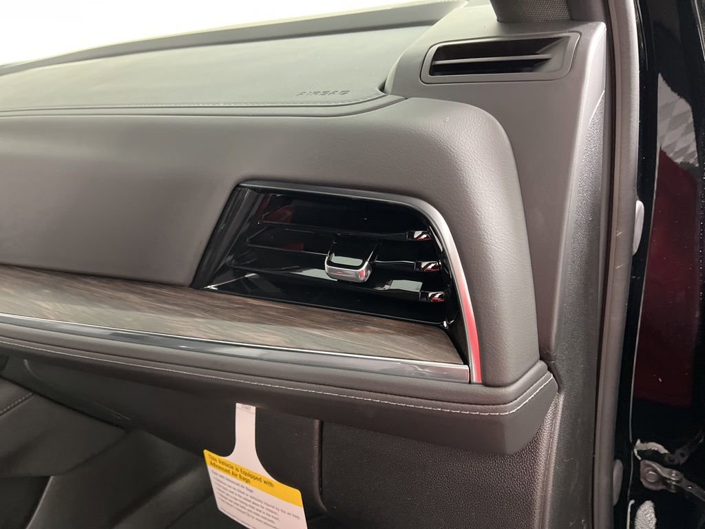 New 2026 Chevrolet Suburban LS image 10