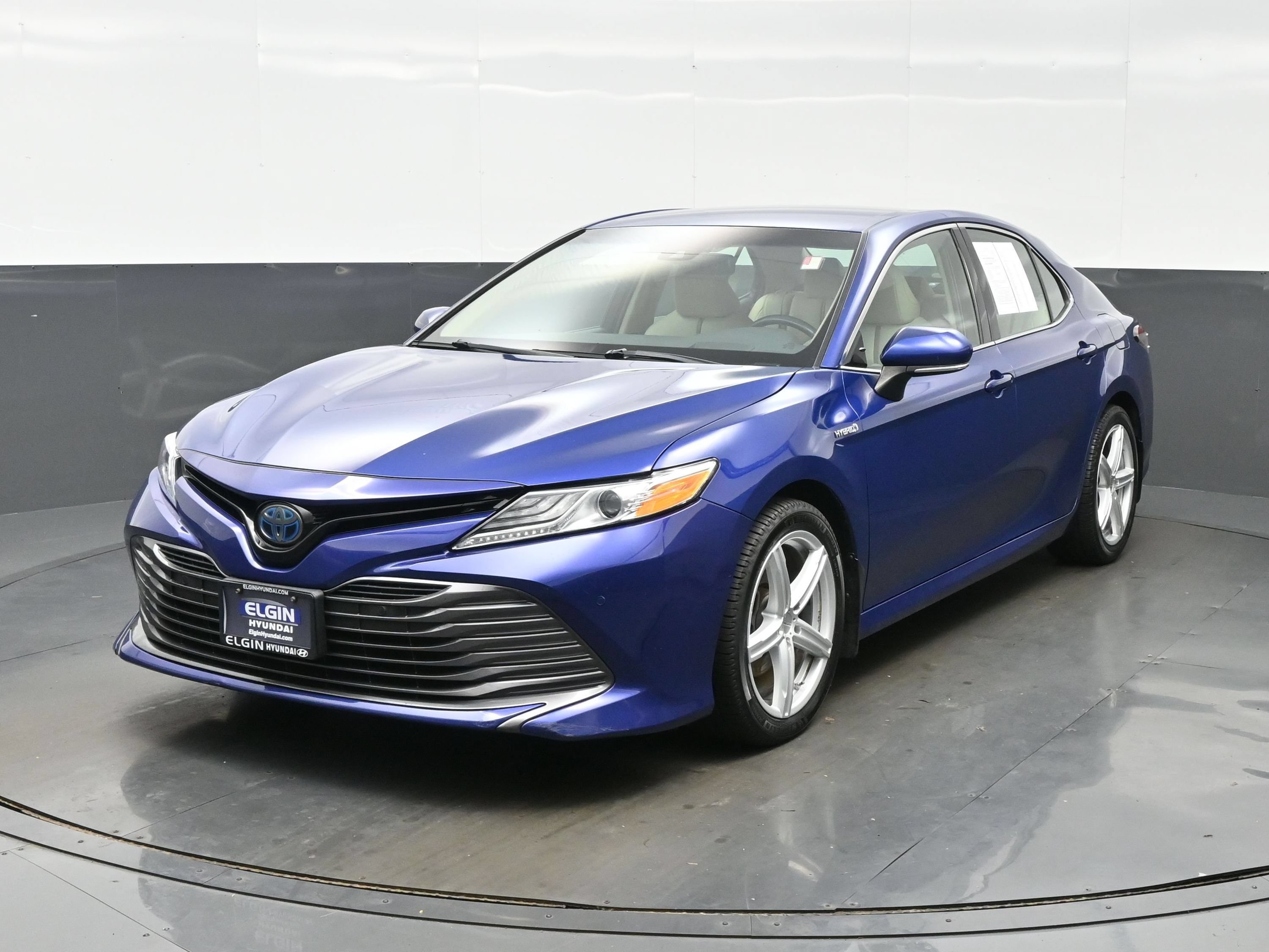 Used 2018 Toyota Camry XLE w/ Four Season Floor Mat Package