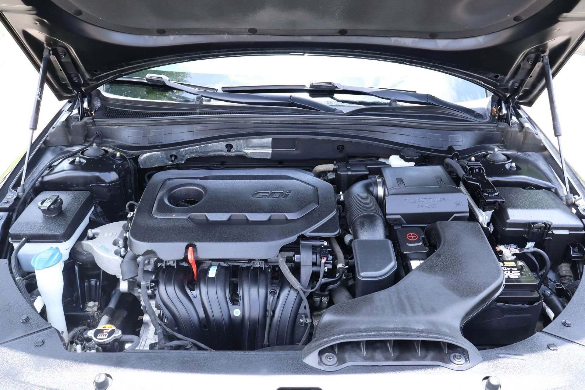 Used 2020 Kia Optima SE FWD image 9