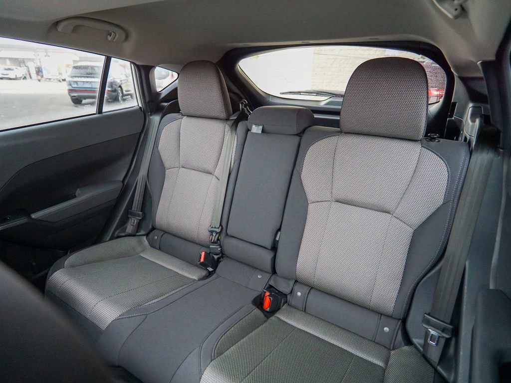 Used 2024 Subaru Crosstrek 2.0i Premium image 27