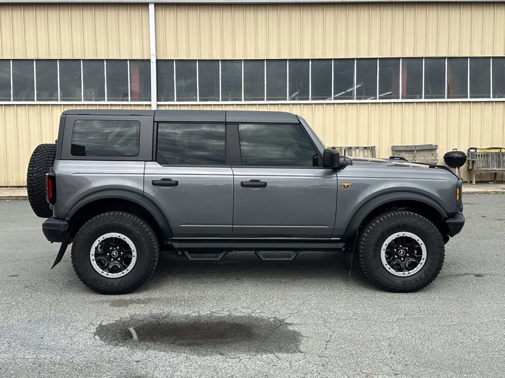 Used 2022 Ford Bronco Badlands w/ Sasquatch Package image 11