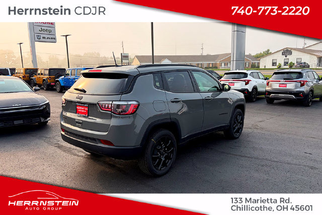 New 2026 Jeep Compass Latitude AWD/4WD image 29