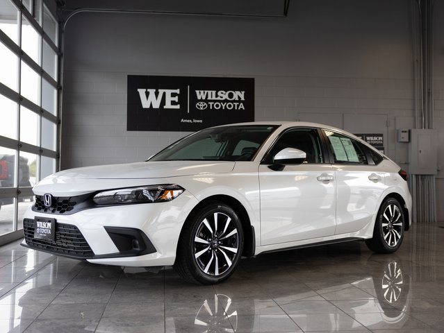 Used 2024 Honda Civic EX-L image 2