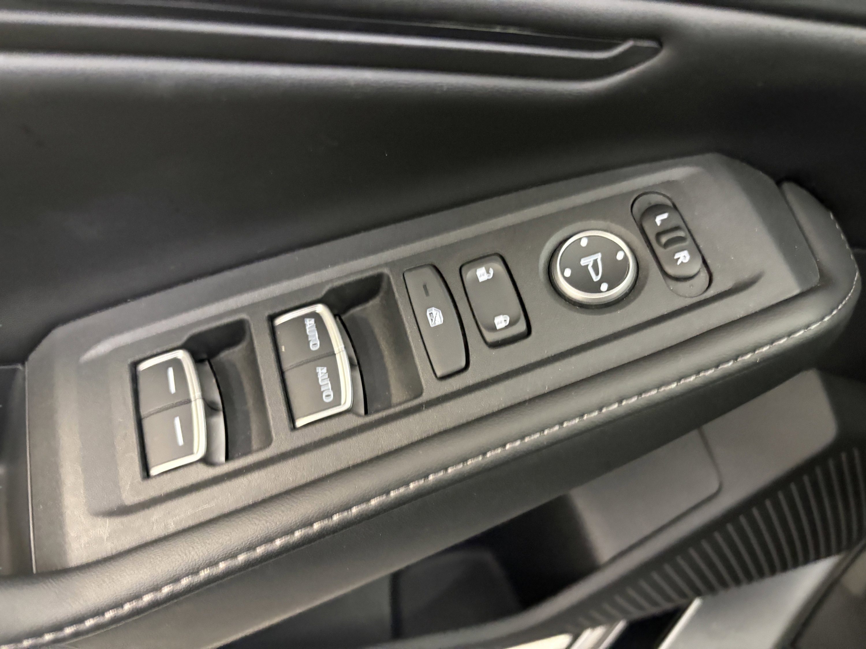 Used 2024 Honda Accord Sport image 28