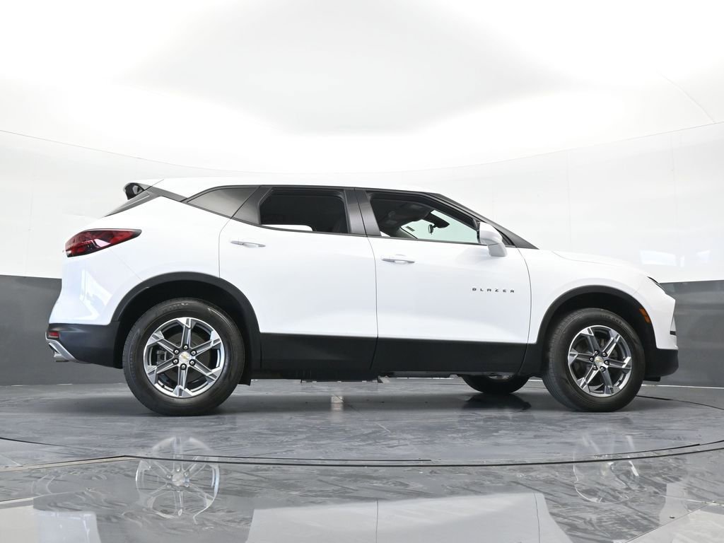 Used 2024 Chevrolet Blazer LT image 58