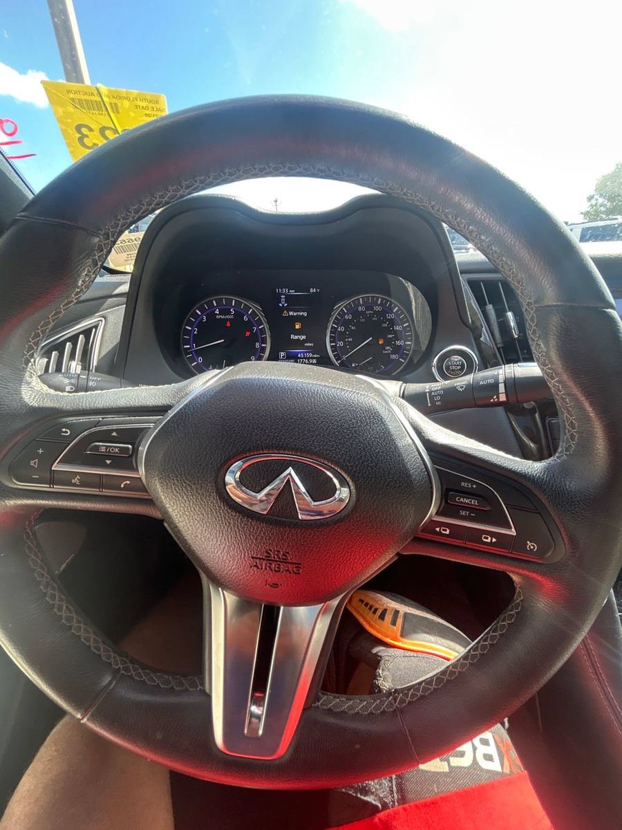 Used 2017 INFINITI Q60 3.0t w/ Premium Plus Package 3.0T RWD image 7