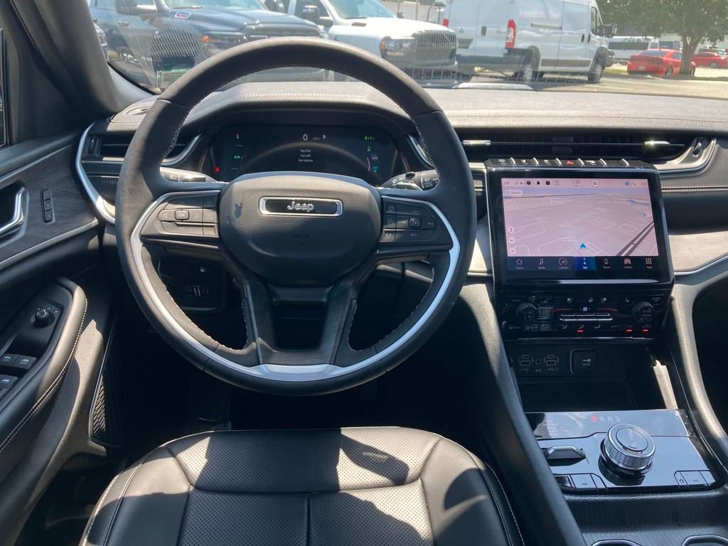 New 2024 Jeep Grand Cherokee Limited 4xe w/ Luxury Tech Group II image 14