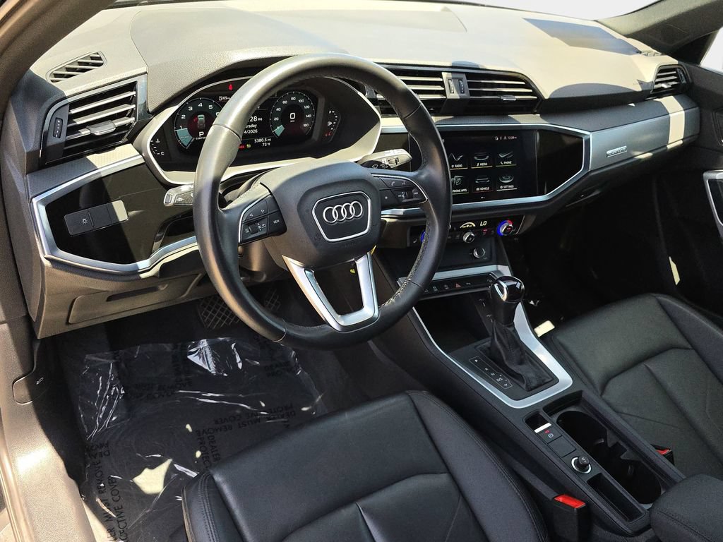 Used 2022 Audi Q3 2.0T Premium w/ Convenience Package AWD/4WD image 19