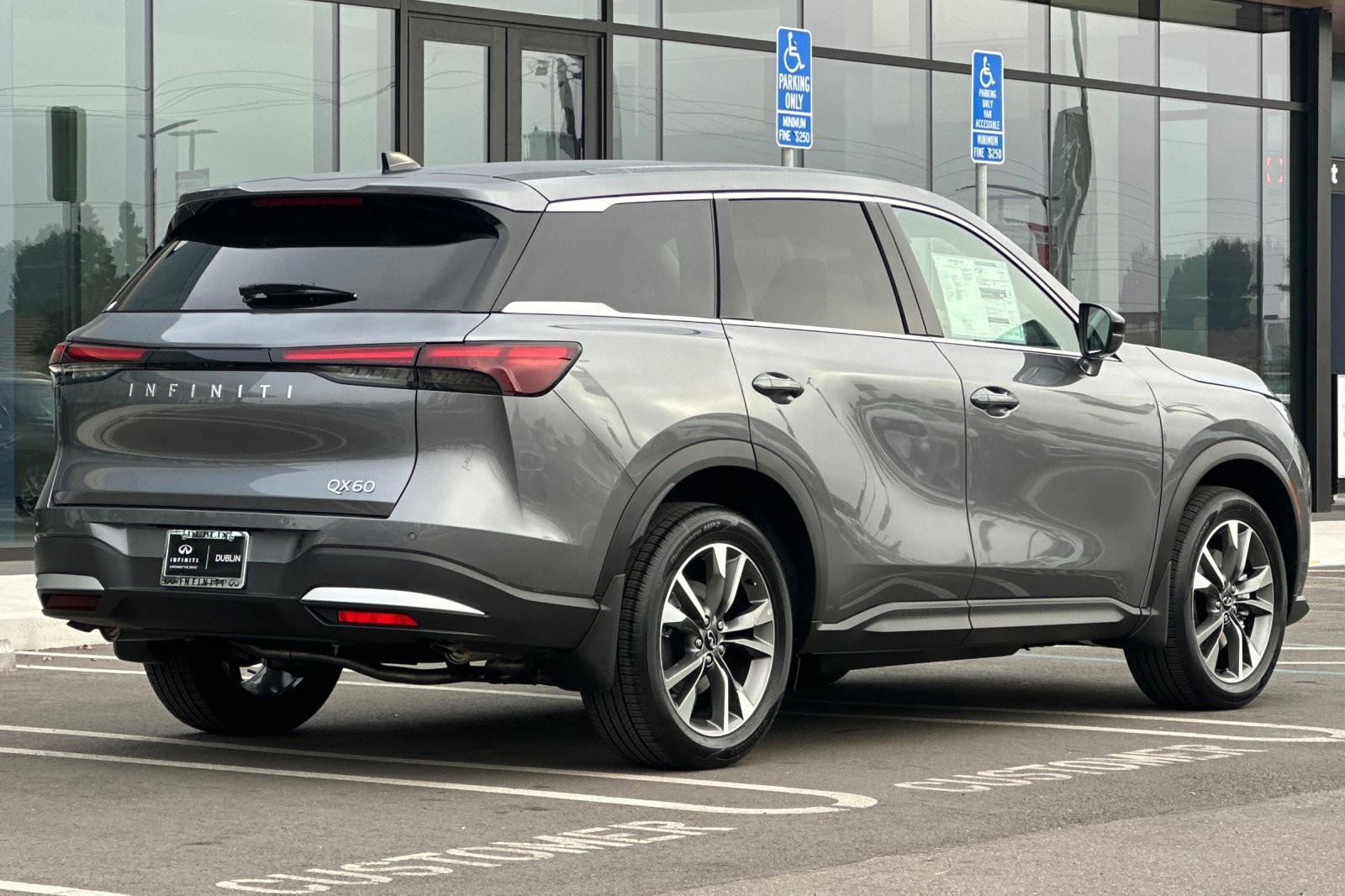 New 2026 INFINITI QX60 Pure w/ Cargo Package image 5