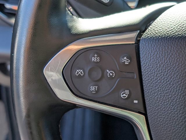 Used 2023 Chevrolet Traverse Premier w/ Redline Edition image 36