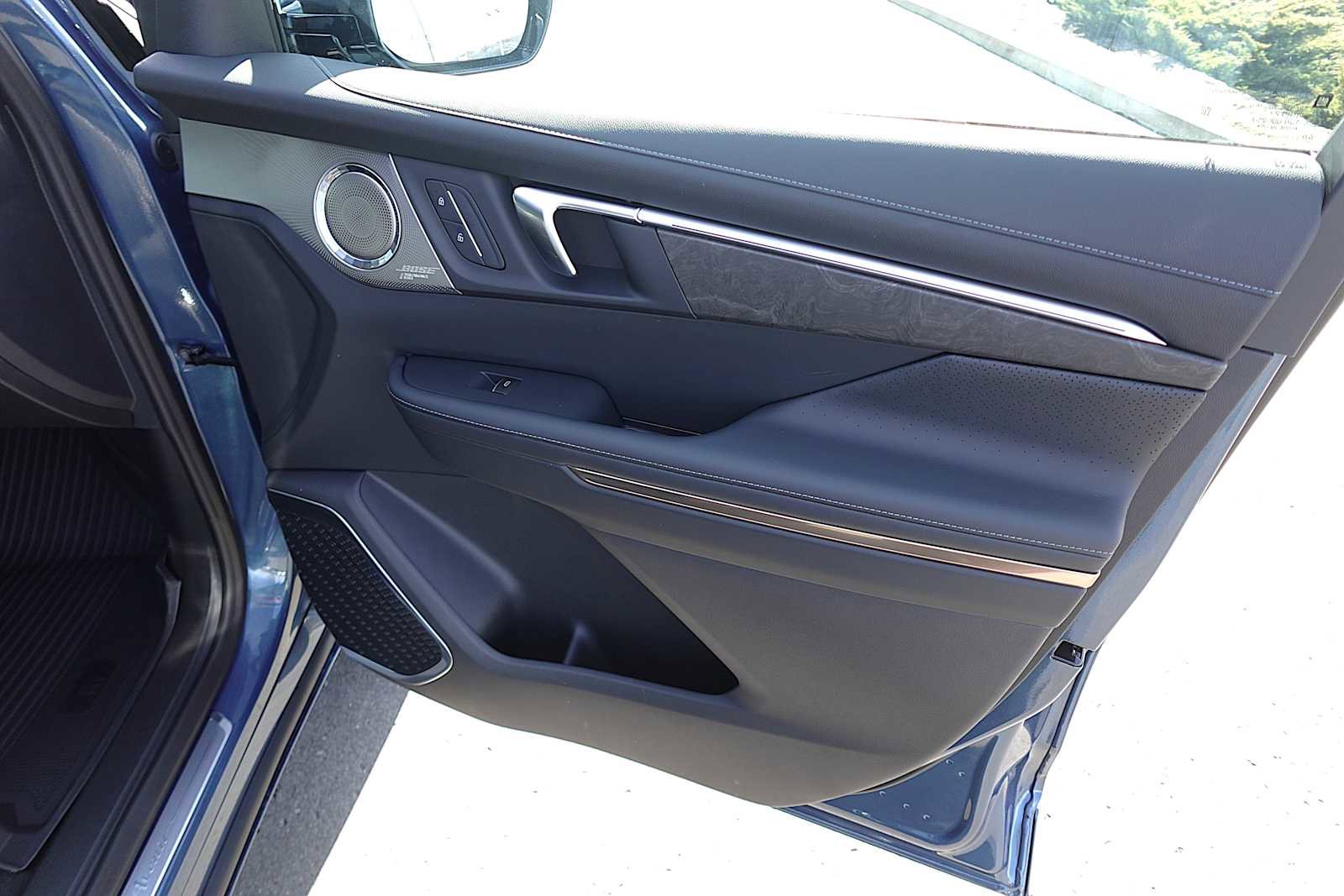 New 2026 Buick Enclave Avenir w/ Super Cruise Package AWD/4WD image 32