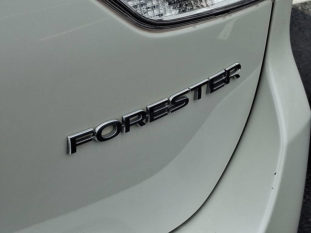 Used 2023 Subaru Forester AWD/4WD image 30