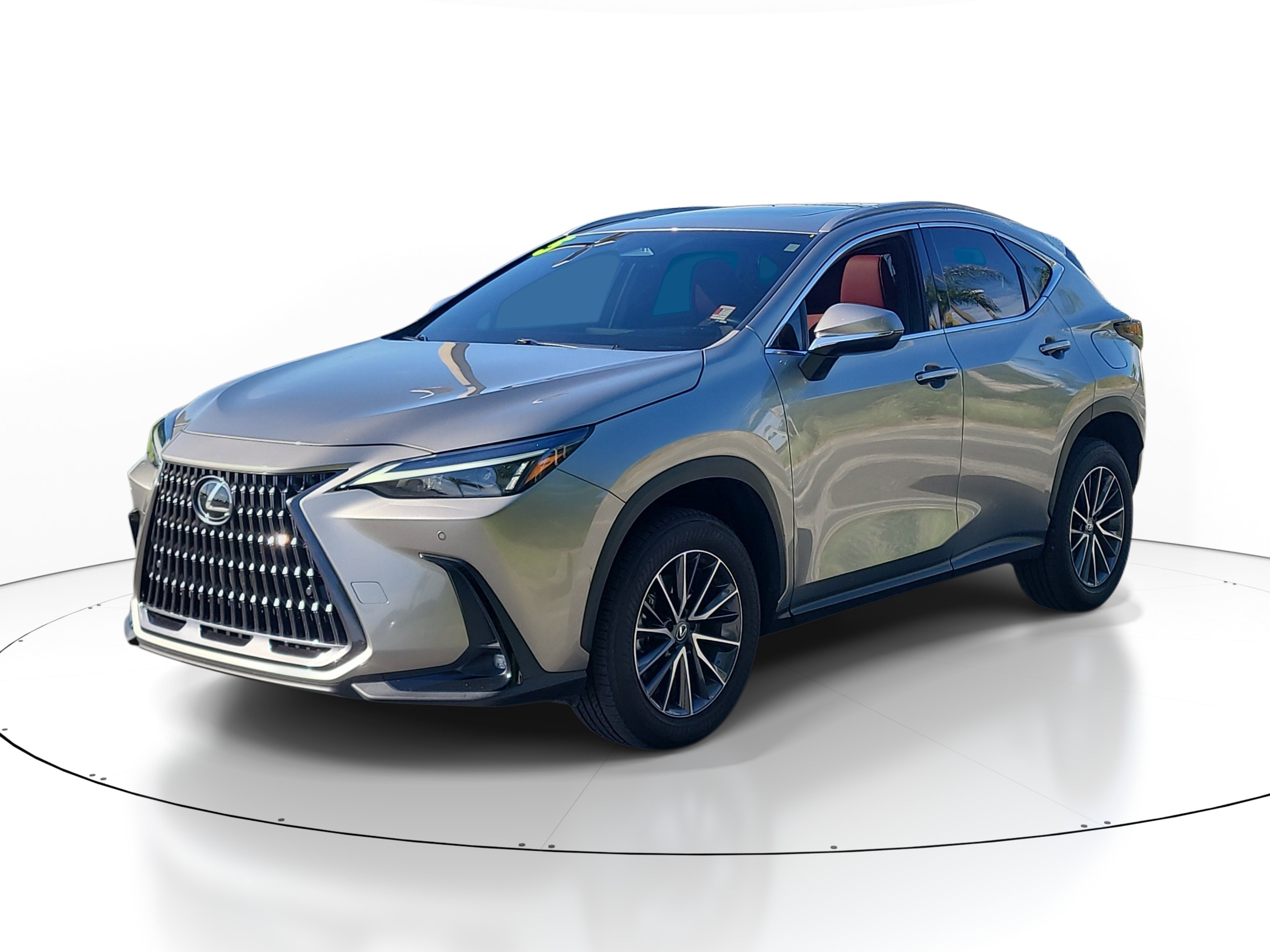 Used 2025 Lexus NX 250 FWD w/ Accessory Package (2T) image 3