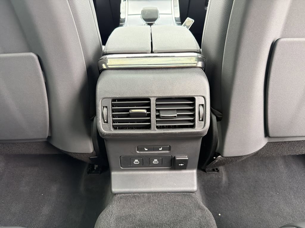 Used 2025 Land Rover Range Rover Velar S image 20
