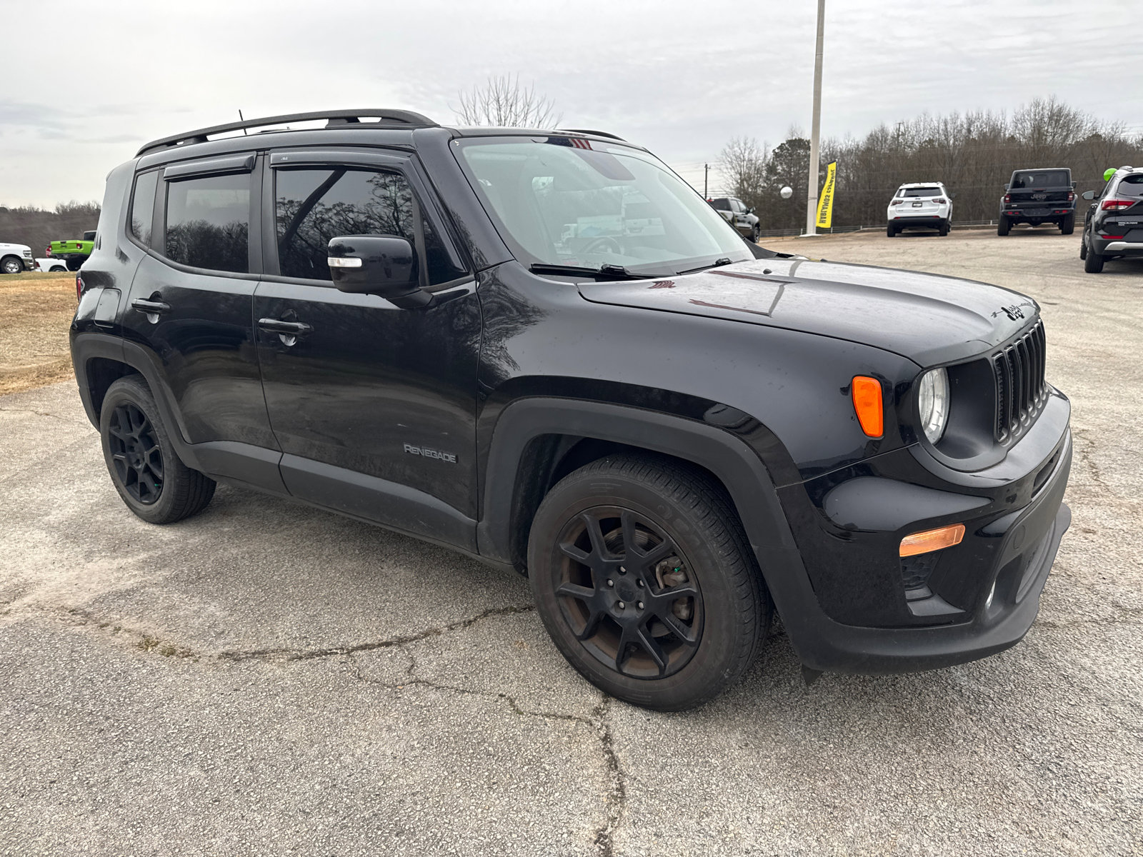 Used 2020 Jeep Renegade Altitude image 3