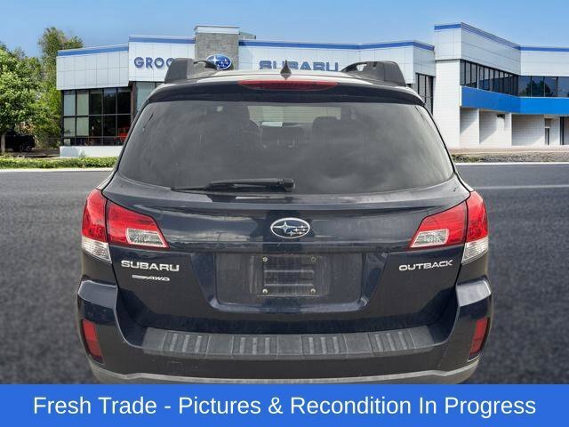 Used 2014 Subaru Outback 2.5i Premium AWD/4WD image 4