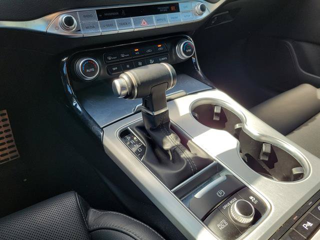 Used 2018 Kia Stinger GT RWD image 44