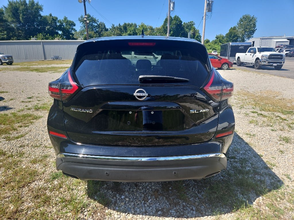 Used 2024 Nissan Murano SL w/ Cargo Package AWD/4WD image 4