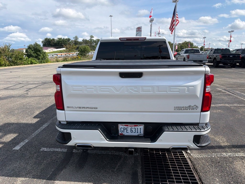 Used 2019 Chevrolet Silverado 1500 High Country w/ Technology Package AWD/4WD image 7