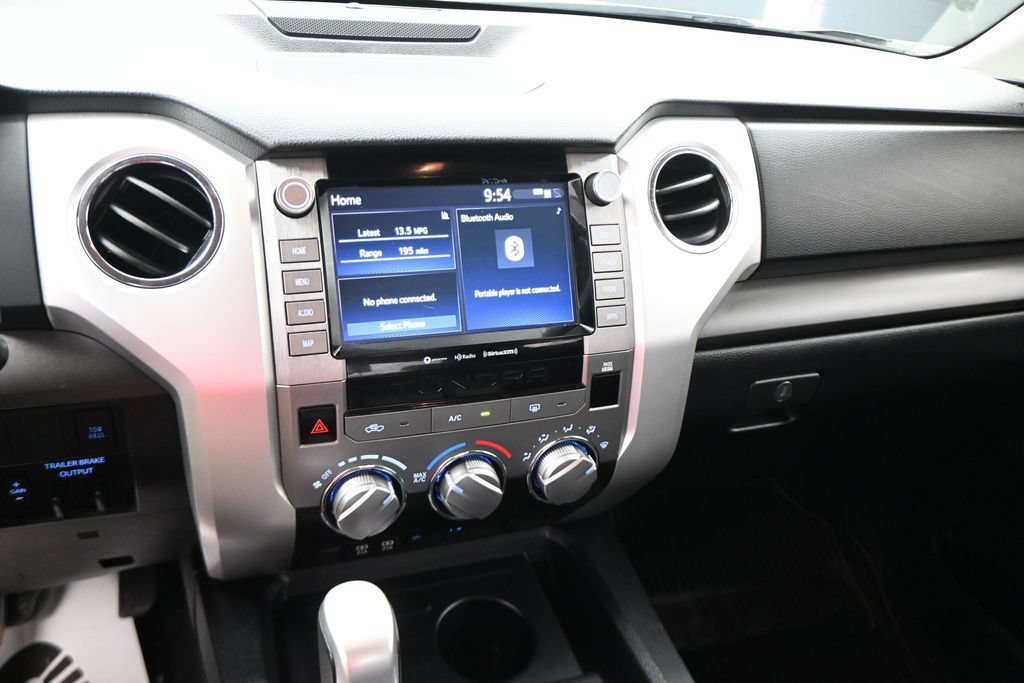 Used 2021 Toyota Tundra SR5 RWD image 5