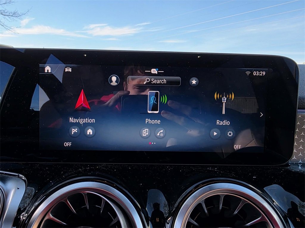 Used 2021 Mercedes-Benz GLE 450 4MATIC image 19