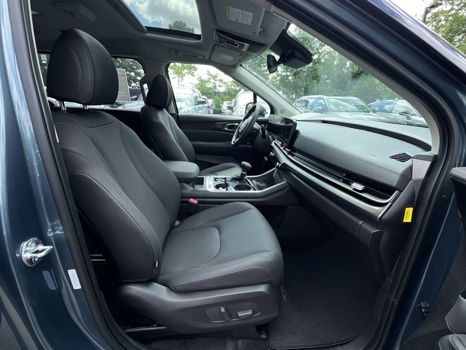New 2026 Kia Carnival SX Prestige FWD image 36