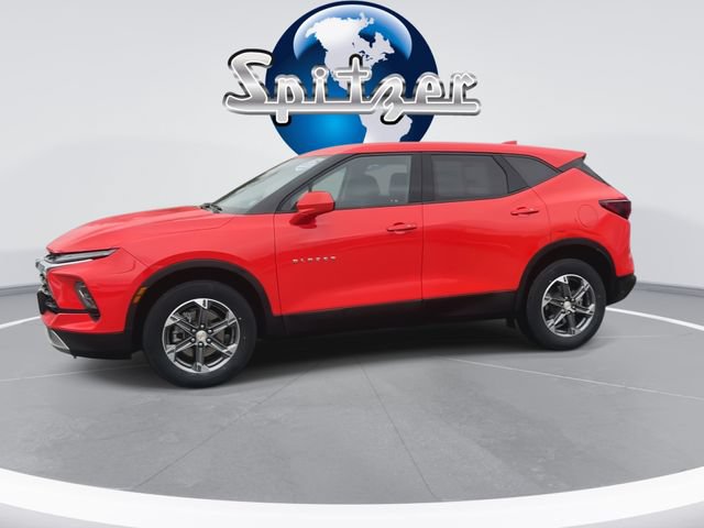Used 2025 Chevrolet Blazer LT AWD/4WD image 6