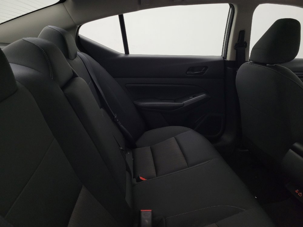 Used 2024 Nissan Altima 2.5 SV image 19