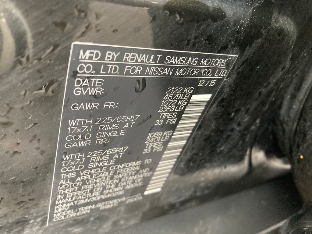 Used 2016 Nissan Rogue SV image 40