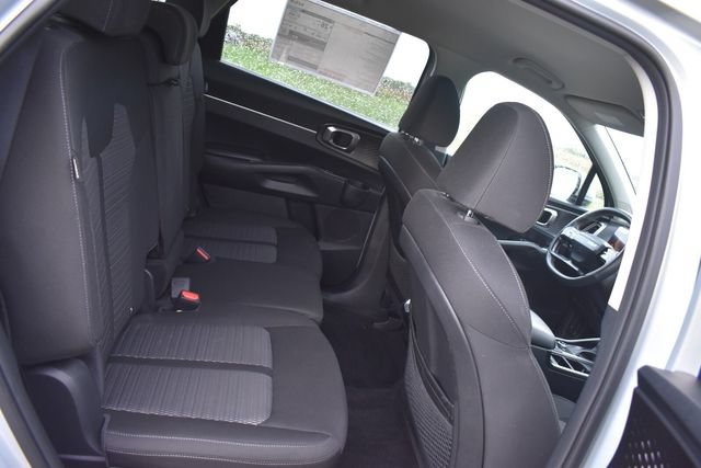 New 2026 Kia Sorento LX FWD image 14