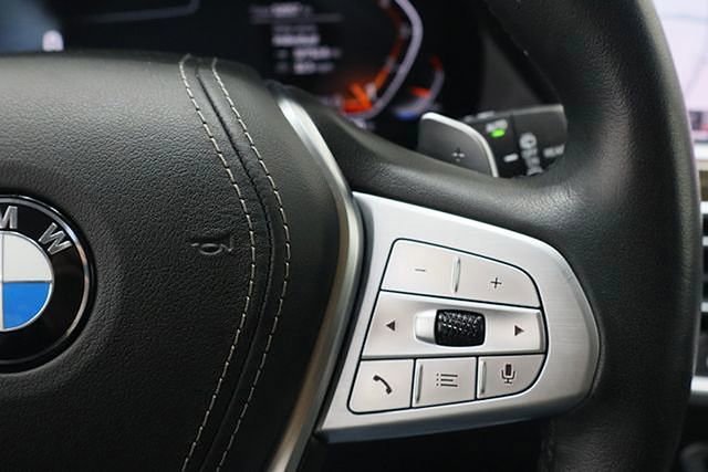 Used 2021 BMW X7 xDrive40i w/ Cold Weather Package image 29