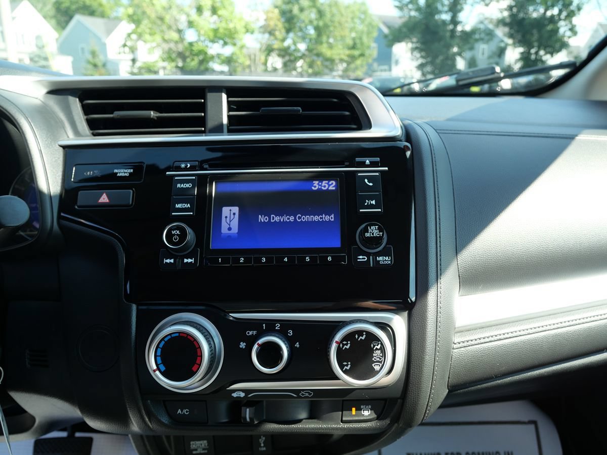 Used 2020 Honda Fit LX image 14