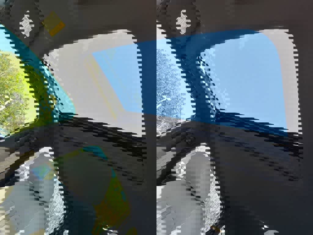 Used 2025 Honda Civic Sport image 31