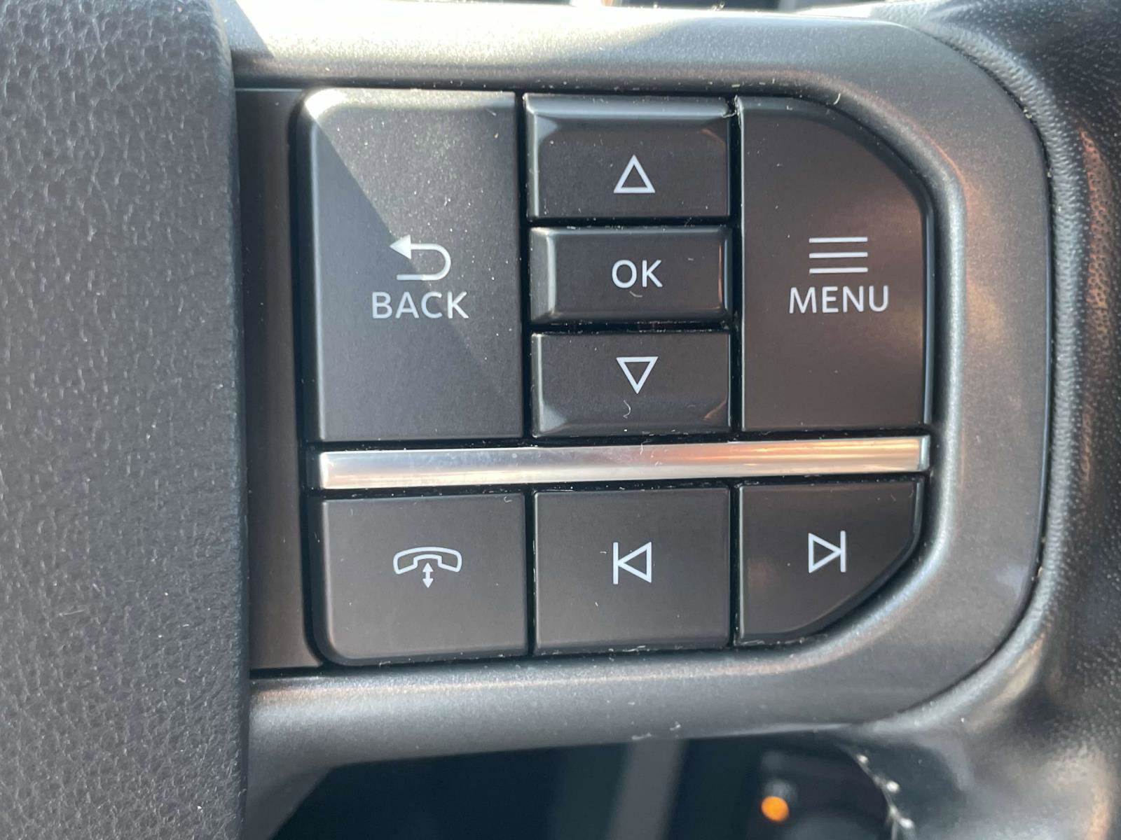 Used 2021 Ford F150 Lariat image 9