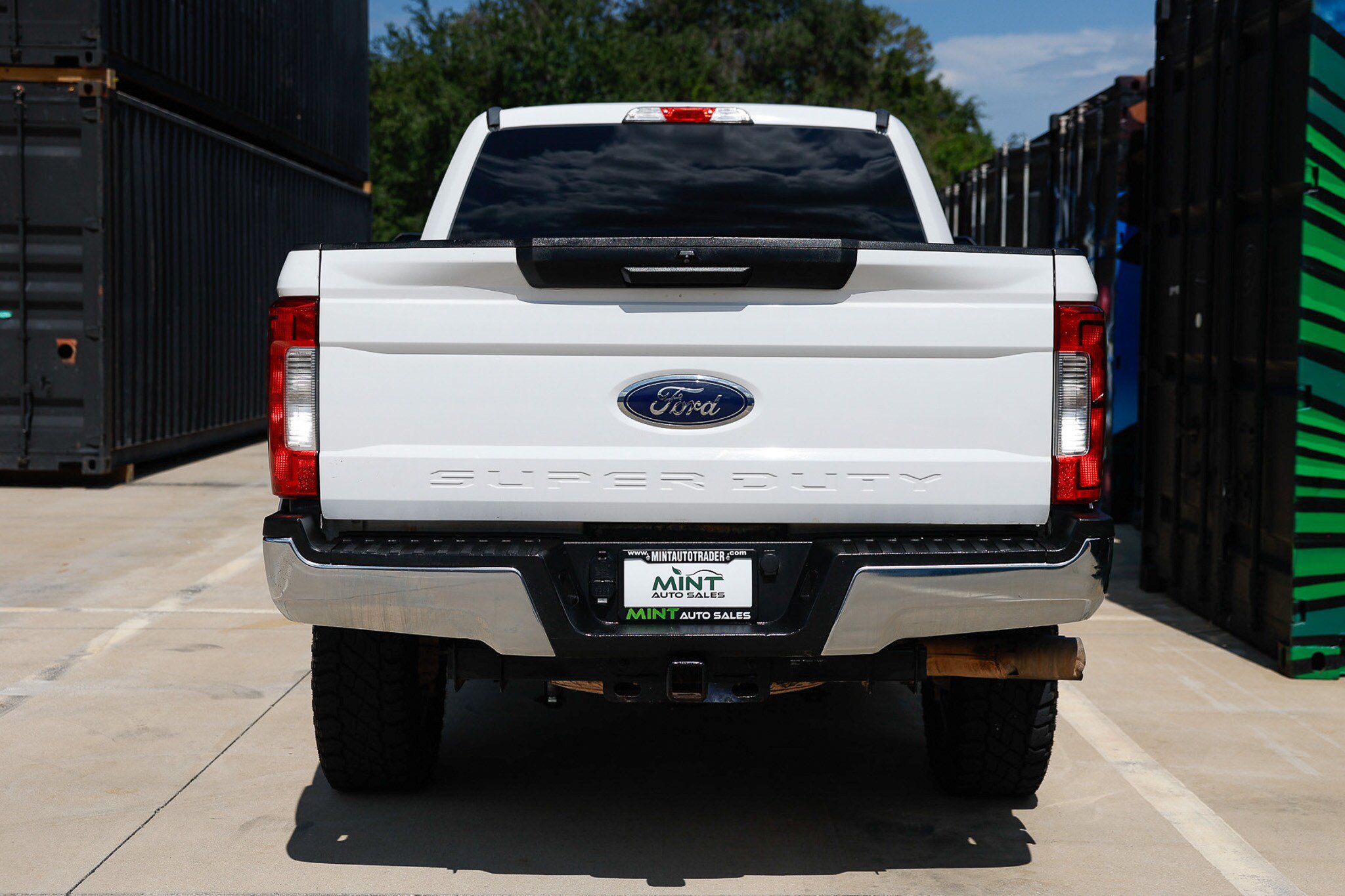 Used 2019 Ford F250 XLT w/ Snow Plow Prep Package AWD/4WD image 11