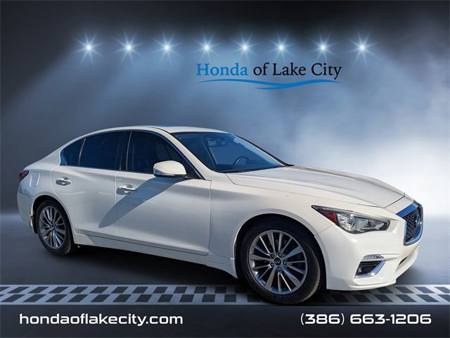 Used 2018 INFINITI Q50 Luxe w/ Essential Package (3.0T Luxe)