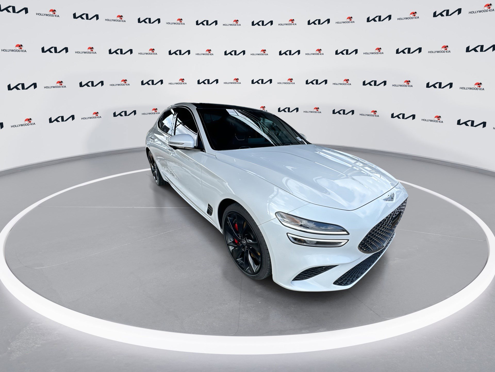 Used 2023 Genesis G70 3.3T w/ Sport Prestige Package image 2